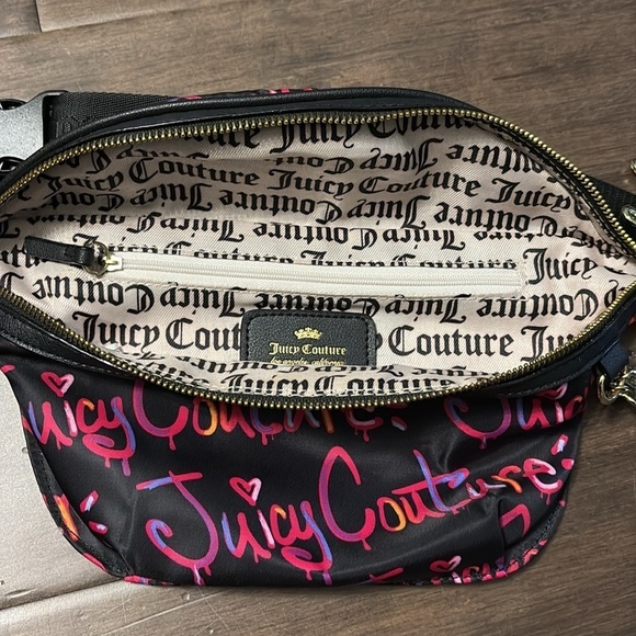 Juicy Couture City Excursion Crossbody BUM Belt BAG / Waist Hip Fanny Pack - Picture 7 of 8